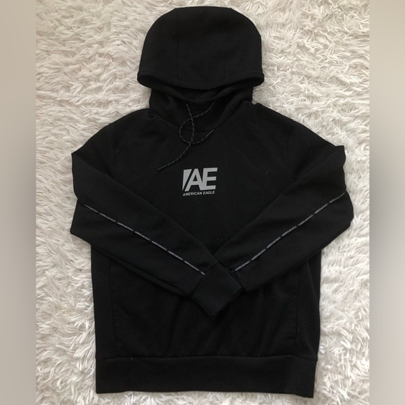 American Eagle Outfitters Other - American Eagle Men’s Black Pullover Hoodie Medium
